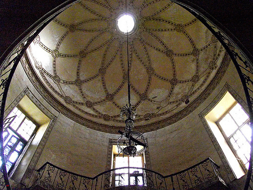 Staircase ceiling