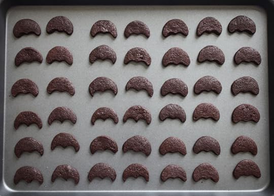 Chocolate Cookie Bat Wings