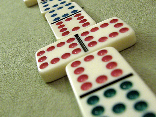 dominos
