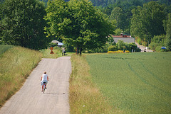 Green field & green person