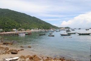 The port of Cham Island