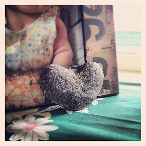 Huge heartrock. Keeping this one in the living room.