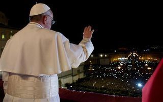 PopeFrancisVatican_2511424b