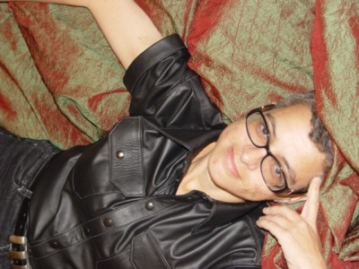 Laura Antoniou lounges leatherily, lusciously, and laterally.