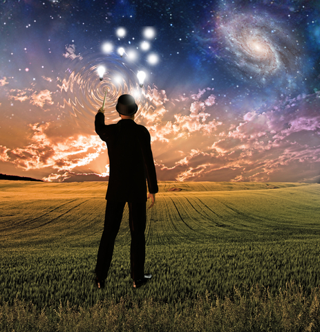 Man in Suit © Rolffimages | Dreamstime.com