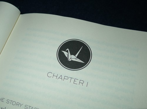 Oh, and how about fabulous little origami chapter head ornaments? Yes?