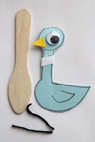 Book Inspired Popsicle Stick Puppets at lifeyourway.net