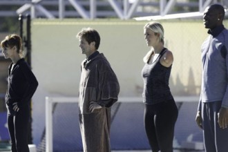 l-r: Alexandra Paul, David Chokachi, Bethany, and Terrell Owens listen to a trainer in preparation.