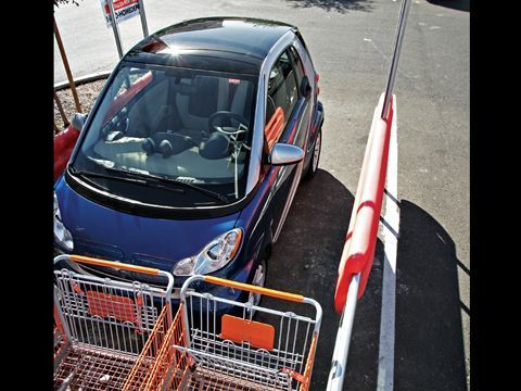 0802_09_z+2008_smart_forTwo+top_three_quarter_view