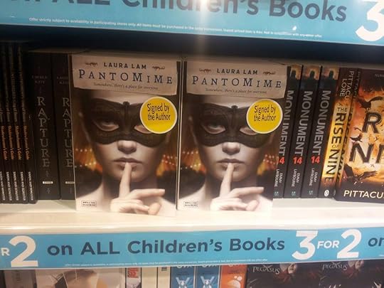 pantomime_gatwick