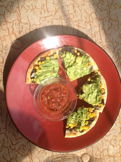 black bean vegan guacamole pizza