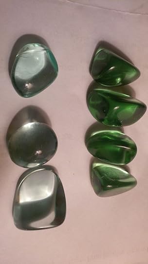 1186310 510087512418335 1518853872 n1 How to Pick Out Crystal Fakes: part 3