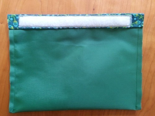 How to Make Reusable Snack & Sandwich Bags at lifeyourway.net
