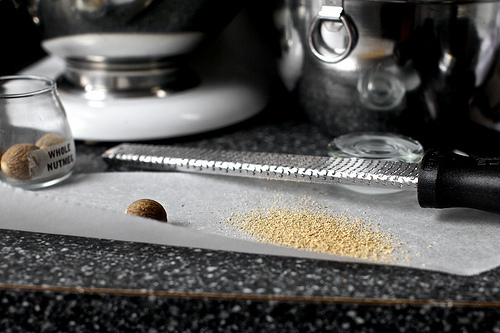freshly grated nutmeg