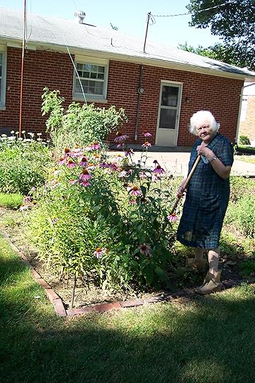 Bernadine S., 1915-21013