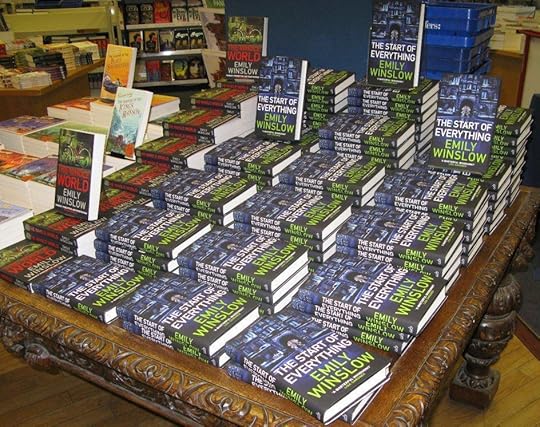 heffersbooktable
