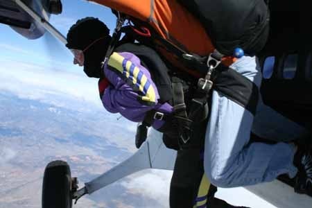 parachute tandem jump