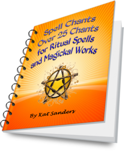Spell Chants: Over 25 Chants for Ritual Spells and Magickal Works