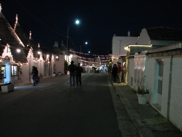 Alberobello at night