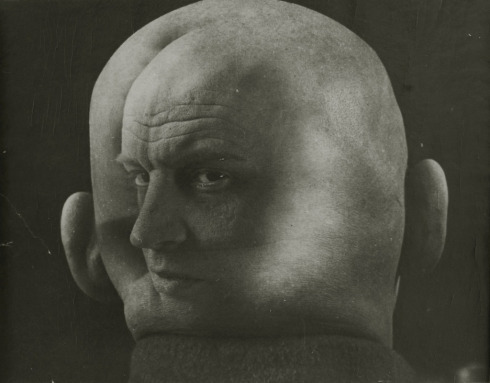 med_georgi-petrusov-portrait-of-aleksandr-rodchenko-1933-jpg