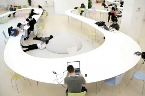 LibraryTable 500x333 Fusenews: Et tu, Mike Inkpen?