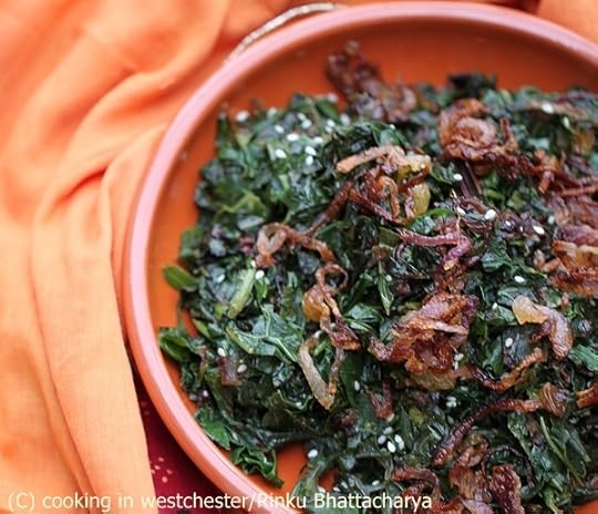 Kale with Caramelized Onions 