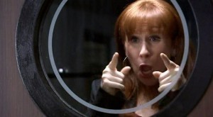 4x01-Partners-in-Crime-doctor-who-1882903-960-528