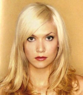 2002-long-blonde
