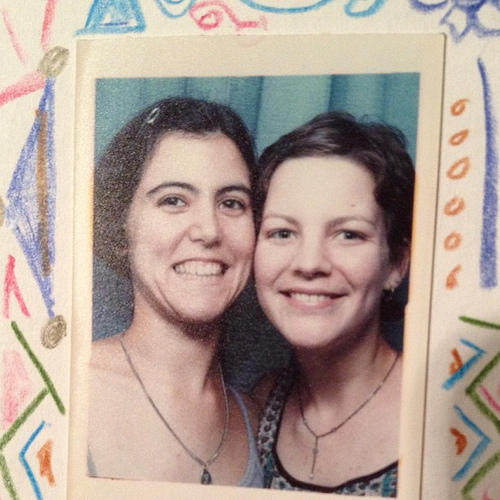 Found this old photo booth photo in an old journal from 1998. I was 23 yrs old and on a cross country adventure out West with my friend @klbee16. Love re-reading old journals from time to time and unearthing long forgotten treasures like this photo. Life 