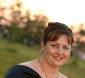 Aussie writing mum and author Sharon Norris tells us about her writing life today. 