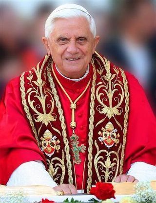 Pope-benedict-5