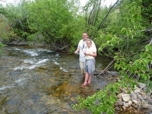 Kelly and Hannah Averett. 