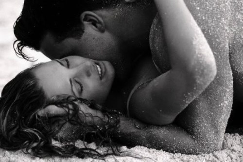 ritesh-Soft--passion-love-pics--Couples-Love--mmm--Couples--amor--sensual--hot--kisses--adult--My-fav-scene--hot-sexy--women--bostongemini--