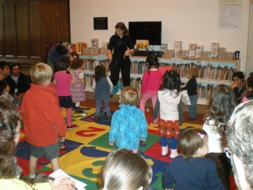 Giant Dance Party Reading 2 500x375 Review of the Day: Giant Dance Party by Betsy Bird