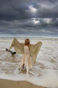 Creating Stormy Weather Patterns in the Aura