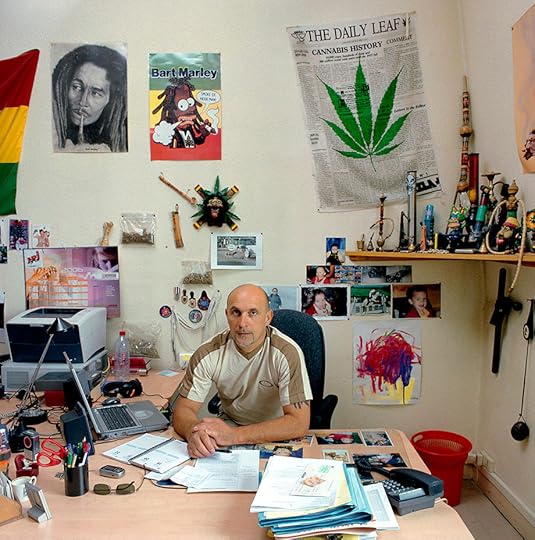 France / Frankrijk, bureaucracy, (c) Jan Banning, 2006France-16/