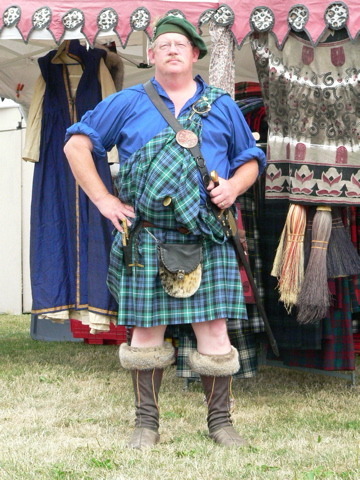 belted plaid, front