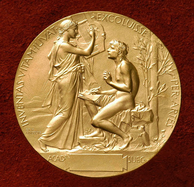 Verso da Medalha entre aos vencedores do Prémio Nobel da Literatura.