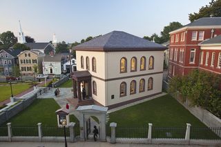 Touro synagogue 3