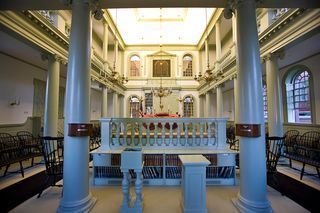 Synagogueinterior2009