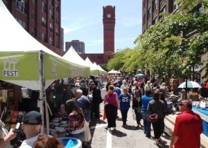Printers Row: crowds are coming in 