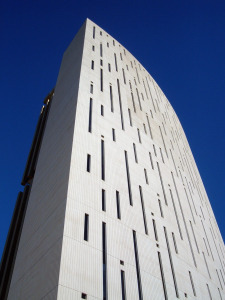 Phoenix_financial_center_top