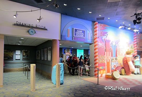 Minnie Mouse Meet Location at DHS