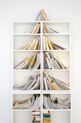 book christmas tree 3