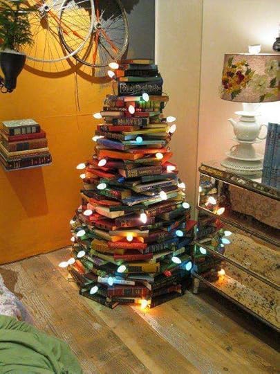 book christmas tree 2