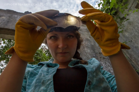Mammalogist Jen Guyton examining a freshly caught Lander's horseshoe bat.