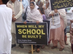 Girl protester in Pakistan