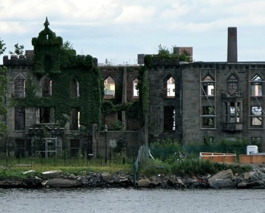 Ruins Roosevelt Island