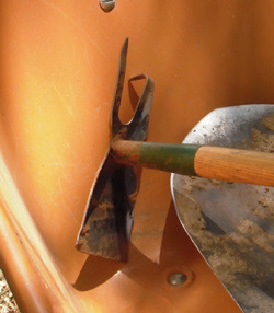 picture of a bent tine on one of my tools