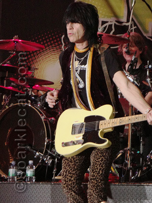 Check out those pants!